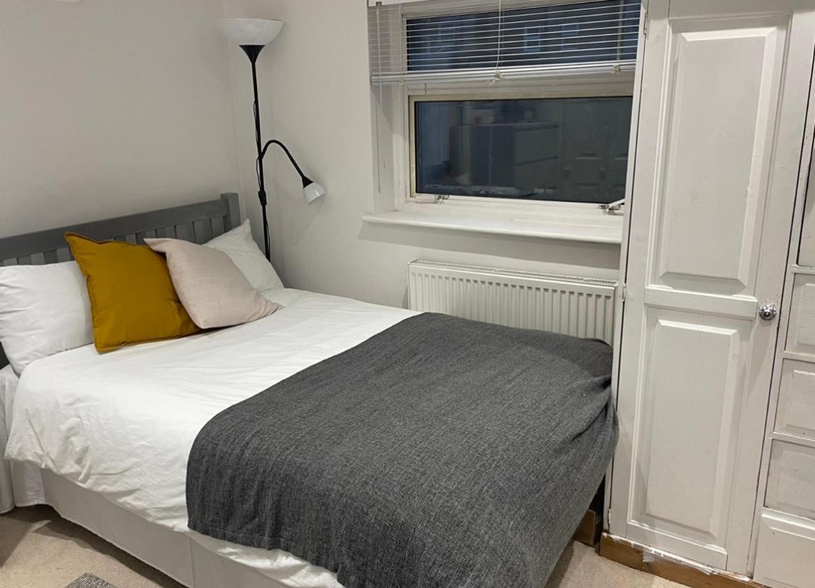 לונדון Cozy Private Room מראה חיצוני תמונה